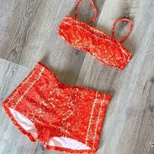 Vintage Raisins Brand Red & Orange Floral Bikini Top and Boyshort Bottoms Set